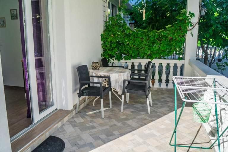 Apartmani Juricev Водице Экстерьер фото