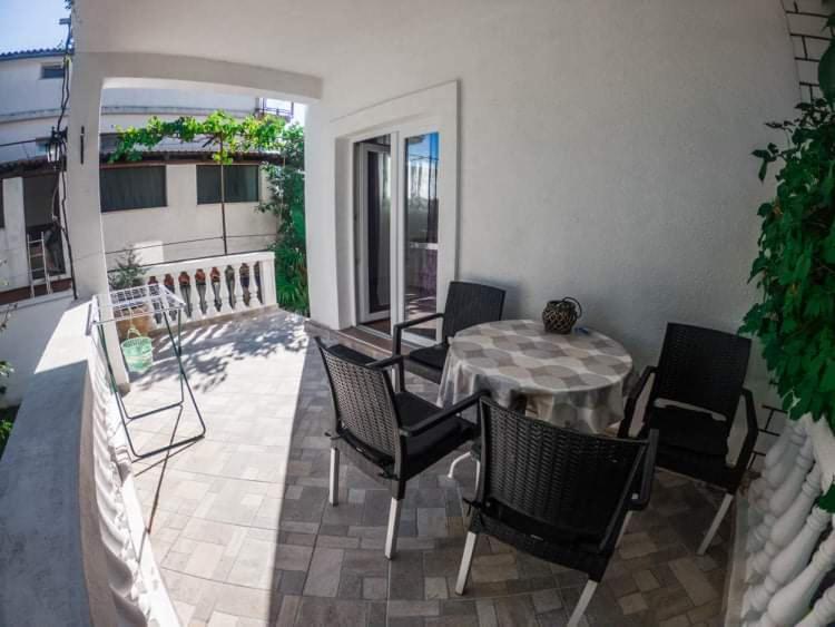 Apartmani Juricev Водице Экстерьер фото
